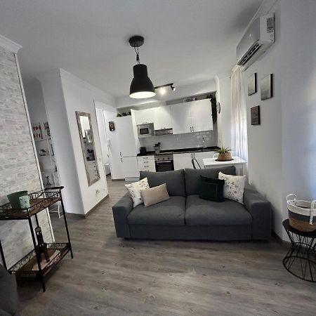 Elegante Apartamento Centro Historico De Malaga Bagian luar foto