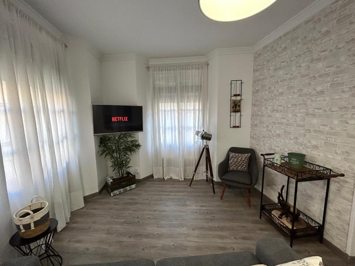 Elegante Apartamento Centro Historico De Malaga Bagian luar foto