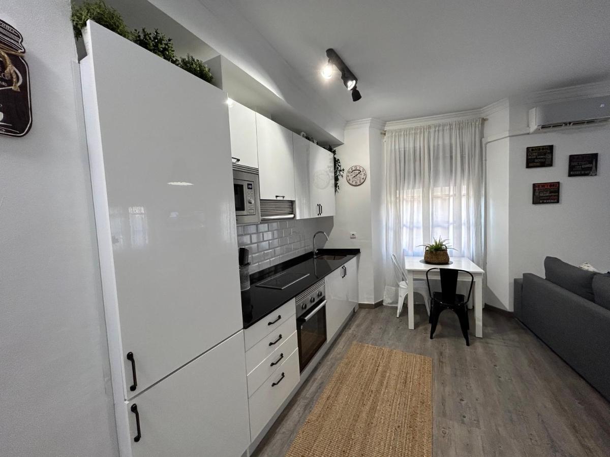 Elegante Apartamento Centro Historico De Malaga Bagian luar foto