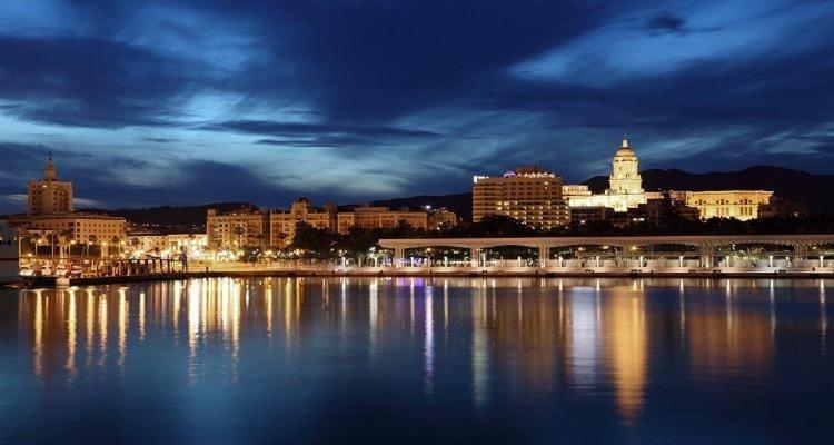 Elegante Apartamento Centro Historico De Malaga Bagian luar foto